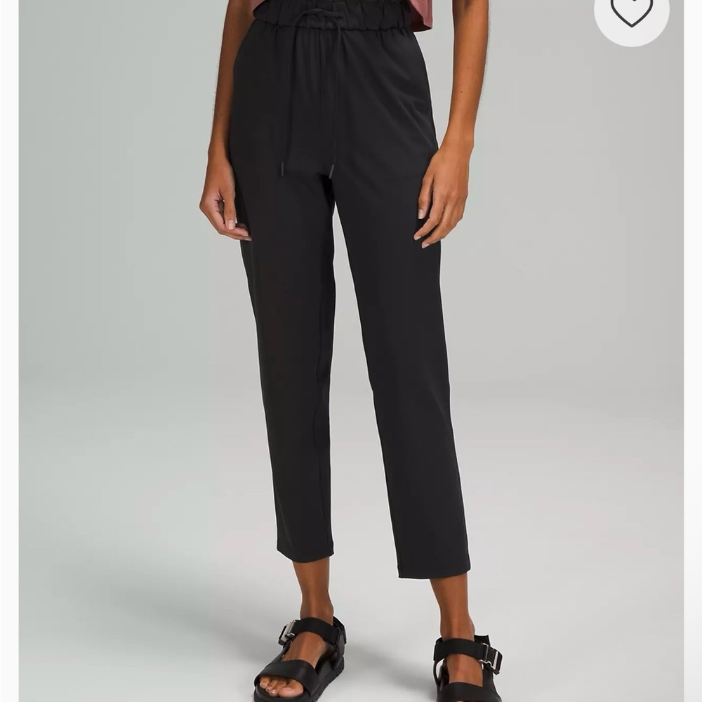 Lululemon Athletica Black Cropped Pants